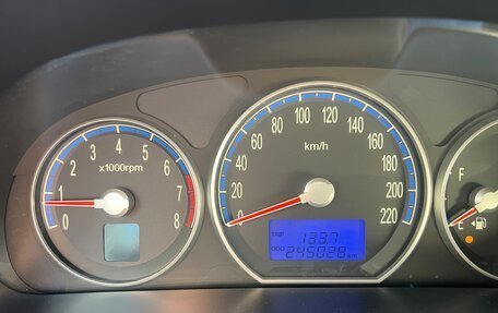 Hyundai Santa Fe III рестайлинг, 2007 год, 990 000 рублей, 14 фотография