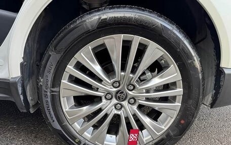 Toyota Harrier, 2021 год, 4 300 000 рублей, 11 фотография