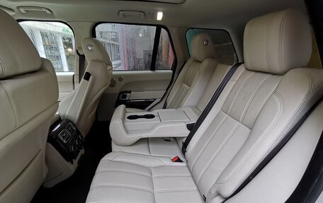 Land Rover Range Rover IV рестайлинг, 2013 год, 3 500 000 рублей, 19 фотография