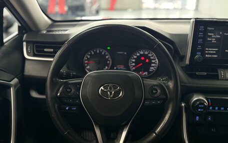 Toyota RAV4, 2020 год, 2 950 000 рублей, 19 фотография