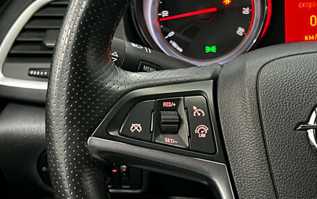 Opel Astra J, 2013 год, 950 000 рублей, 17 фотография