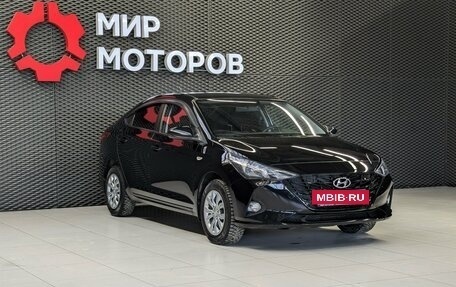 Hyundai Solaris II рестайлинг, 2021 год, 1 595 000 рублей, 3 фотография