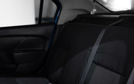 Renault Logan II, 2016 год, 785 000 рублей, 9 фотография