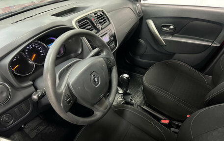 Renault Logan II, 2016 год, 750 000 рублей, 9 фотография