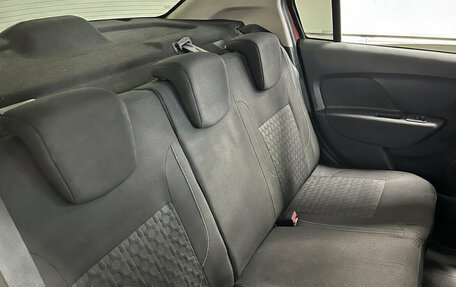 Renault Logan II, 2016 год, 750 000 рублей, 18 фотография