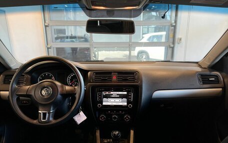 Volkswagen Jetta VI, 2012 год, 661 000 рублей, 9 фотография