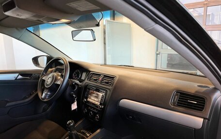 Volkswagen Jetta VI, 2012 год, 661 000 рублей, 12 фотография