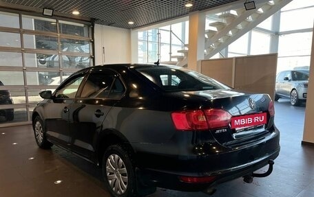 Volkswagen Jetta VI, 2012 год, 661 000 рублей, 5 фотография