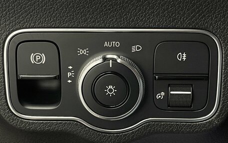 Mercedes-Benz GLB, 2021 год, 4 299 999 рублей, 14 фотография