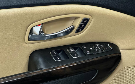 KIA Carnival III, 2018 год, 2 790 000 рублей, 9 фотография