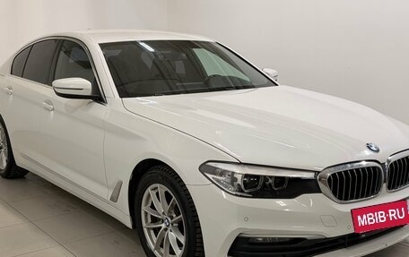 BMW 5 серия, 2019 год, 3 030 000 рублей, 2 фотография