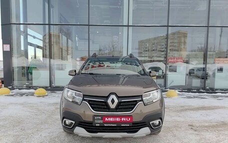 Renault Sandero II рестайлинг, 2021 год, 1 399 500 рублей, 2 фотография