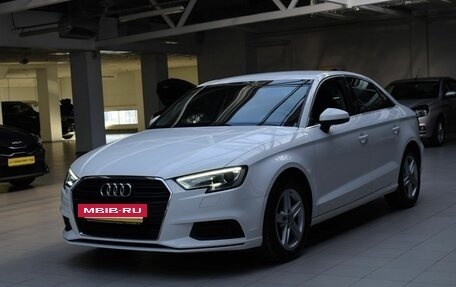 Audi A3, 2018 год, 1 890 000 рублей, 3 фотография