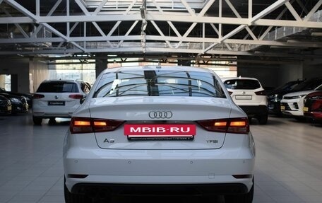 Audi A3, 2018 год, 1 890 000 рублей, 6 фотография