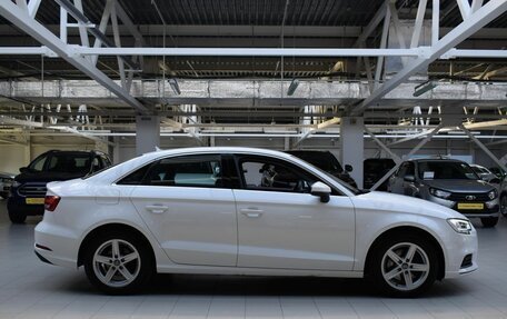 Audi A3, 2018 год, 1 890 000 рублей, 8 фотография