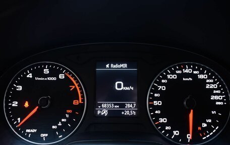 Audi A3, 2018 год, 1 890 000 рублей, 13 фотография