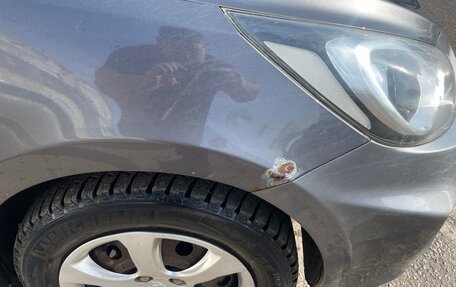 Hyundai Solaris II рестайлинг, 2012 год, 630 000 рублей, 10 фотография