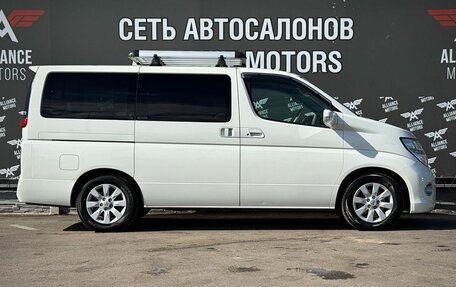 Nissan Elgrand III, 2005 год, 1 630 000 рублей, 9 фотография