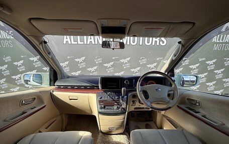 Nissan Elgrand III, 2005 год, 1 630 000 рублей, 16 фотография