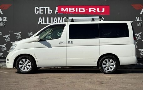 Nissan Elgrand III, 2005 год, 1 630 000 рублей, 4 фотография