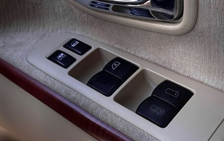 Nissan Elgrand III, 2005 год, 1 630 000 рублей, 24 фотография