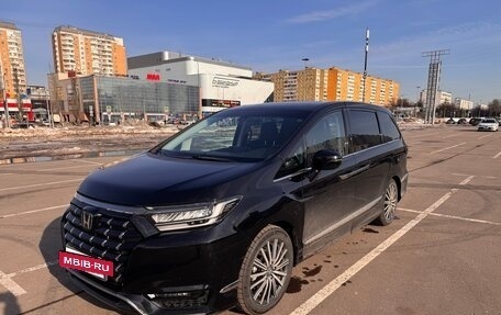 Honda Elysion, 2022 год, 3 900 000 рублей, 2 фотография