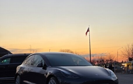 Tesla Model 3 I, 2023 год, 2 100 000 рублей, 2 фотография