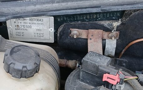 Chevrolet Niva I рестайлинг, 2003 год, 210 000 рублей, 13 фотография