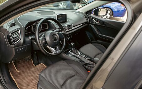 Mazda 3, 2017 год, 1 095 000 рублей, 13 фотография