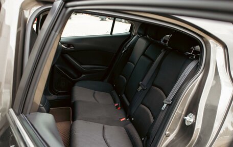 Mazda 3, 2017 год, 1 095 000 рублей, 17 фотография