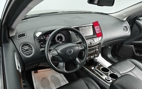 Nissan Pathfinder, 2016 год, 1 425 000 рублей, 8 фотография