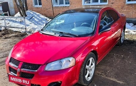 Dodge Stratus II, 2004 год, 300 000 рублей, 1 фотография