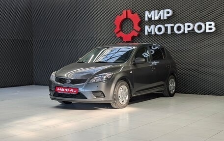 KIA cee'd I рестайлинг, 2011 год, 685 000 рублей, 1 фотография