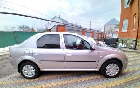 Renault Logan I, 2013 год, 585 000 рублей, 2 фотография