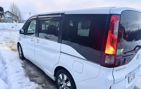 Honda Stepwgn IV, 2016 год, 2 000 000 рублей, 12 фотография