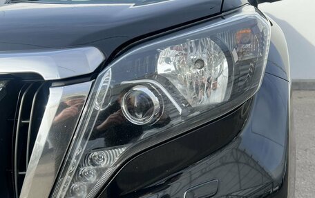 Toyota Land Cruiser Prado 150 рестайлинг 2, 2017 год, 3 200 000 рублей, 9 фотография