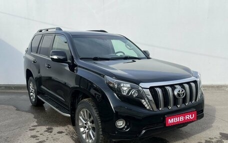 Toyota Land Cruiser Prado 150 рестайлинг 2, 2017 год, 3 200 000 рублей, 3 фотография