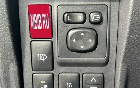 Toyota Land Cruiser Prado 150 рестайлинг 2, 2017 год, 3 200 000 рублей, 19 фотография