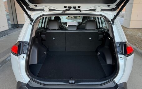 Toyota RAV4, 2025 год, 4 700 000 рублей, 12 фотография