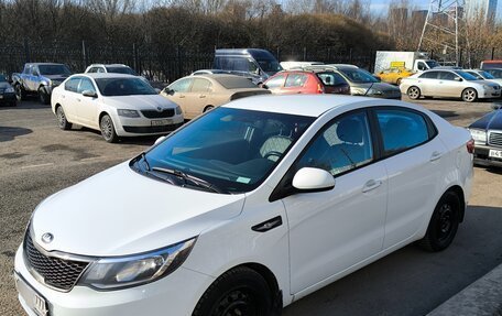 KIA Rio III рестайлинг, 2016 год, 975 000 рублей, 3 фотография