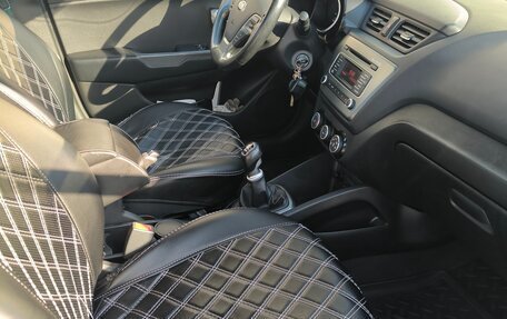 KIA Rio III рестайлинг, 2016 год, 975 000 рублей, 6 фотография