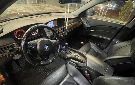 BMW 5 серия, 2006 год, 1 400 000 рублей, 8 фотография