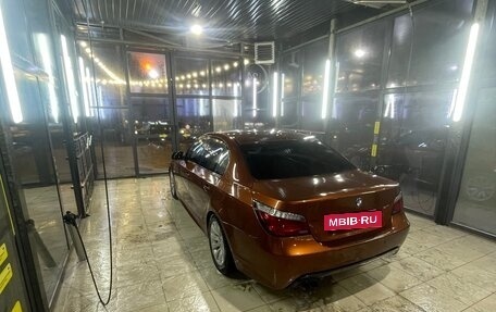 BMW 5 серия, 2006 год, 1 400 000 рублей, 19 фотография