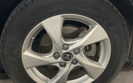 Toyota C-HR I рестайлинг, 2018 год, 2 500 000 рублей, 6 фотография