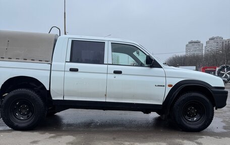 Mitsubishi L200 III рестайлинг, 2000 год, 615 000 рублей, 4 фотография