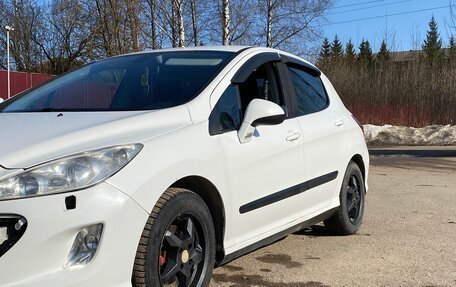 Peugeot 308 II, 2010 год, 320 000 рублей, 2 фотография