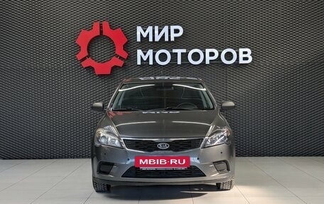 KIA cee'd I рестайлинг, 2011 год, 685 000 рублей, 2 фотография