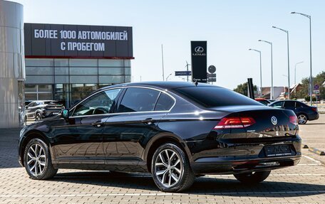 Volkswagen Passat B8 рестайлинг, 2018 год, 1 815 000 рублей, 4 фотография