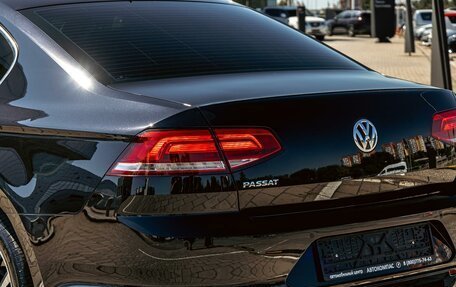 Volkswagen Passat B8 рестайлинг, 2018 год, 1 815 000 рублей, 10 фотография