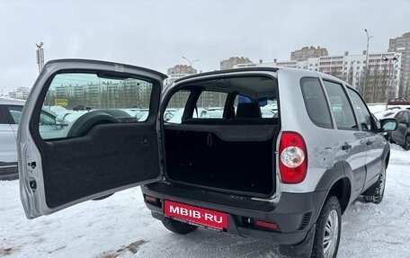 Chevrolet Niva I рестайлинг, 2019 год, 730 000 рублей, 9 фотография